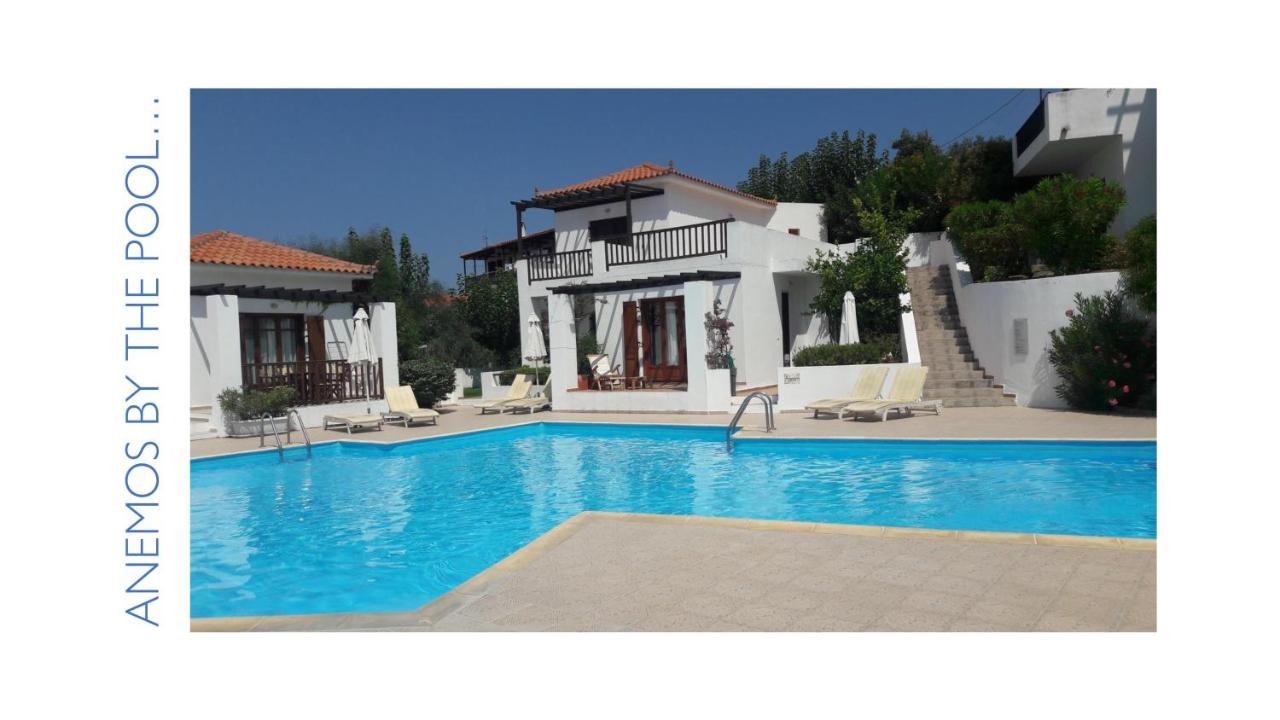 Anemos Junior Suite Skopelos Town Exterior photo