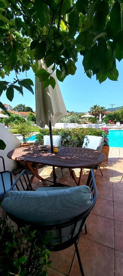 Anemos Junior Suite Skopelos Town Exterior photo